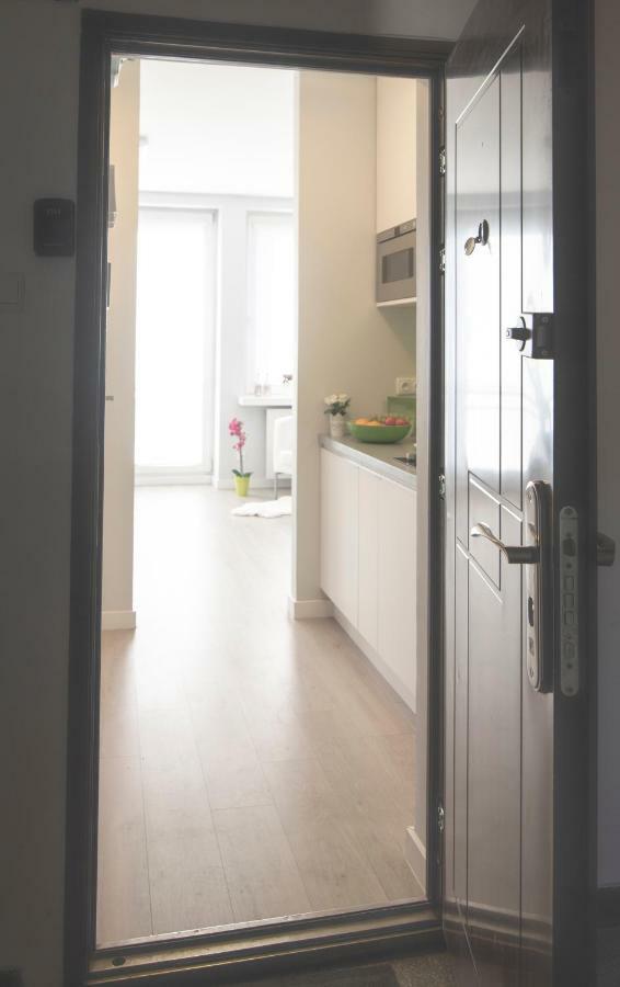 Wlr Apartments - Marszalkowska Варшава Екстер'єр фото